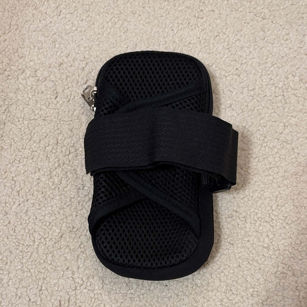 Black Arm Band Phone Holder